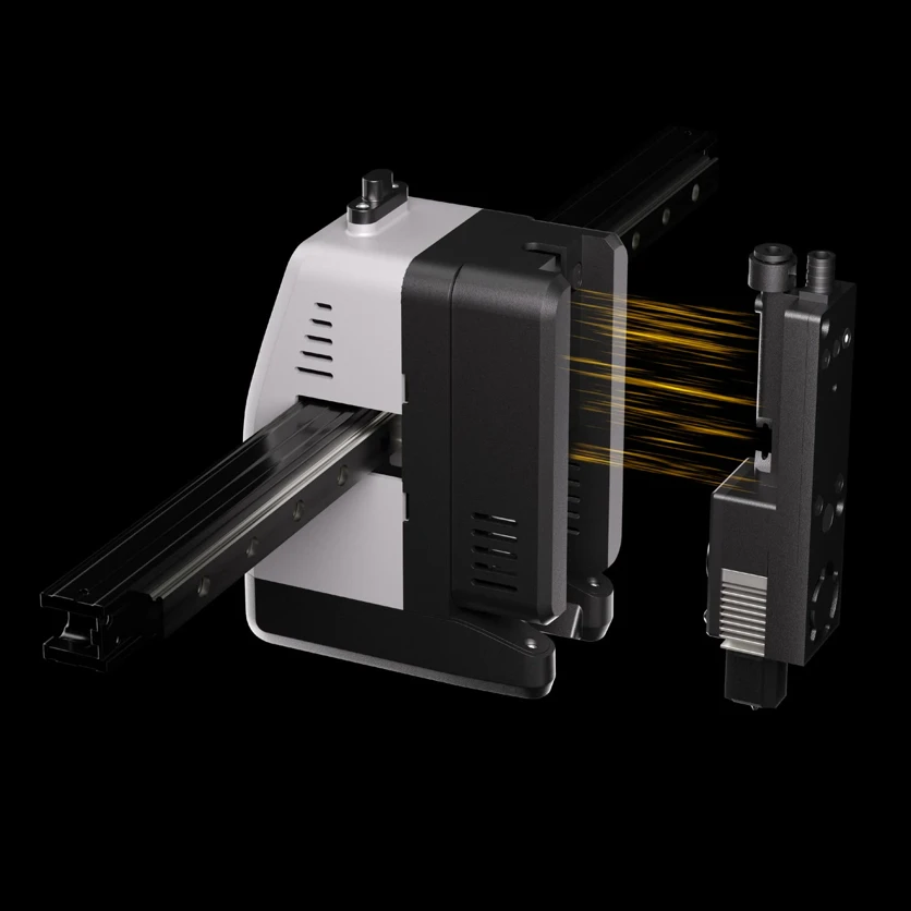 AxiLoop says the MC8 exchanges a preheated tool module in four seconds